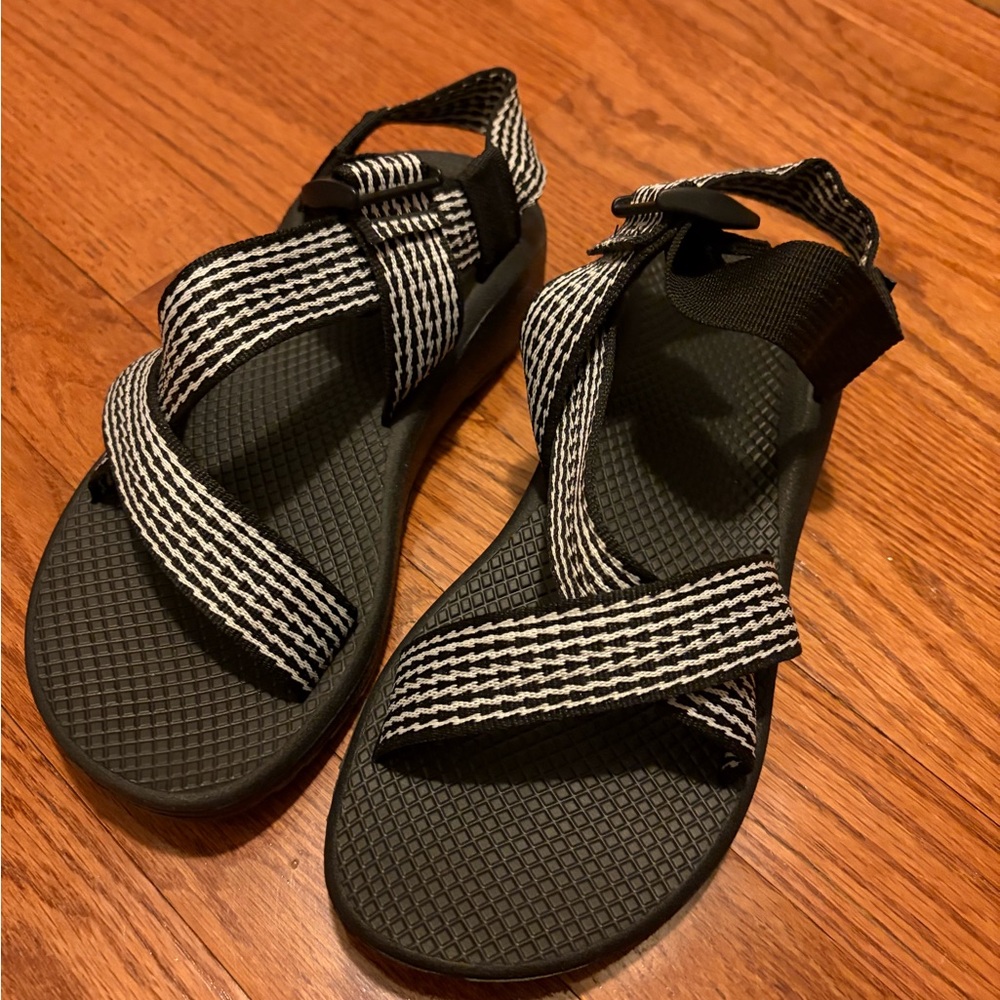 Chaco Monochrome Strappy Sandals